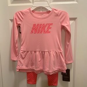 Girl’s Nike outfit